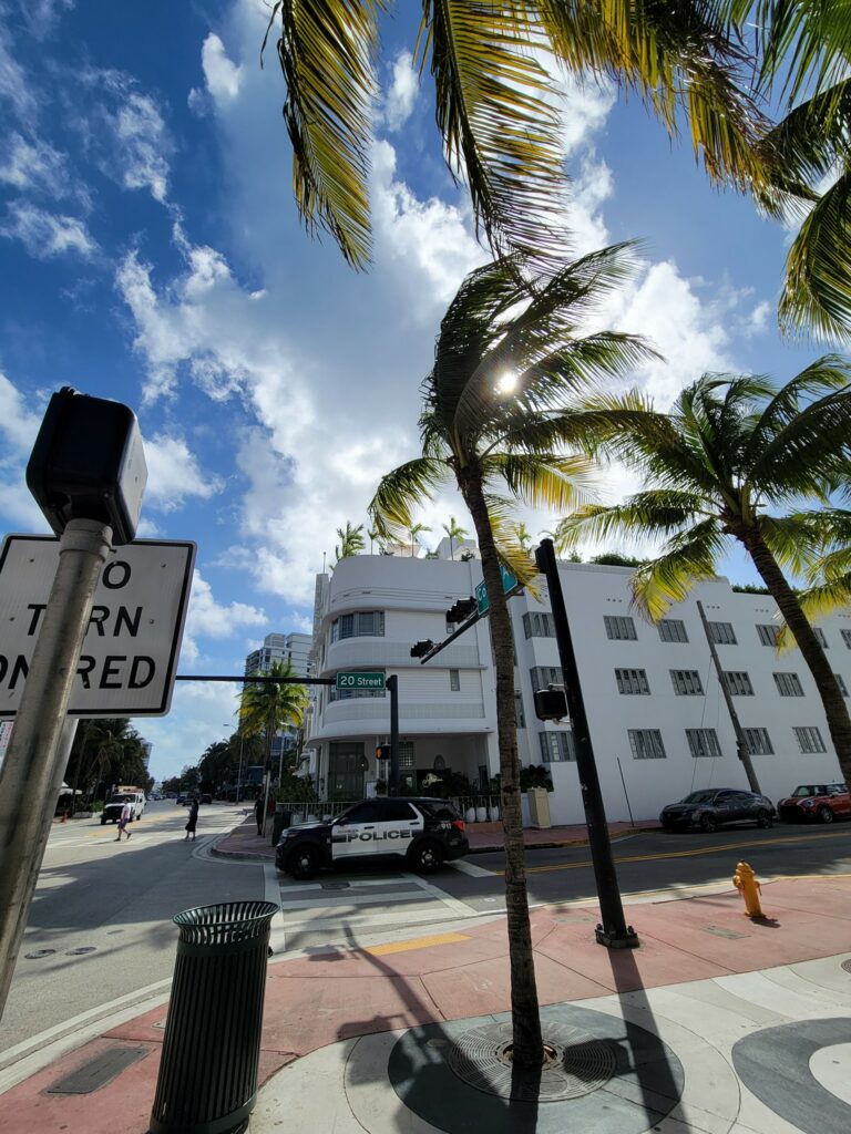 The Greystone Hotel - Miami Beach