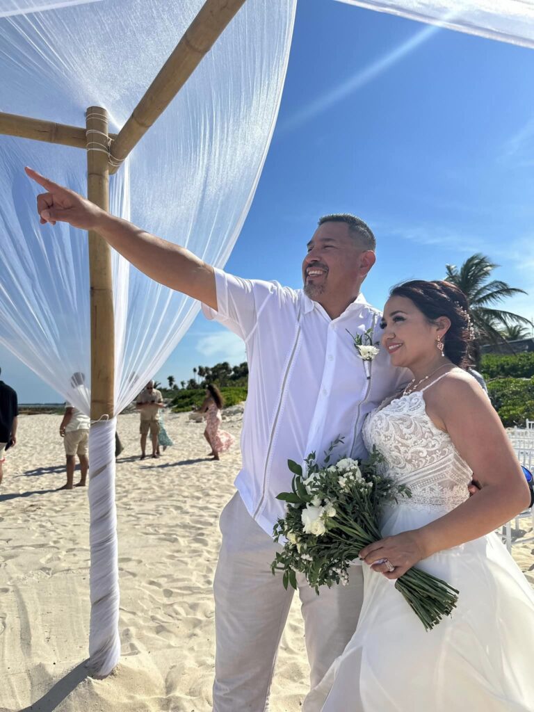 5 Reasons You Need ME for your Destination Wedding!