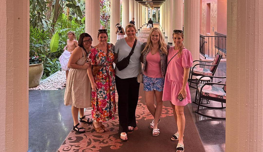 How Much Money do Travel Agents Make