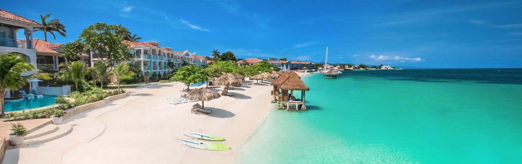 compare and contrast all sandals resorts locations 