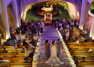 How to Cut Down on Destination Wedding Costs