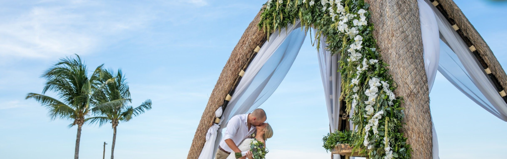 Dreams Riviera Cancun Wedding Guide