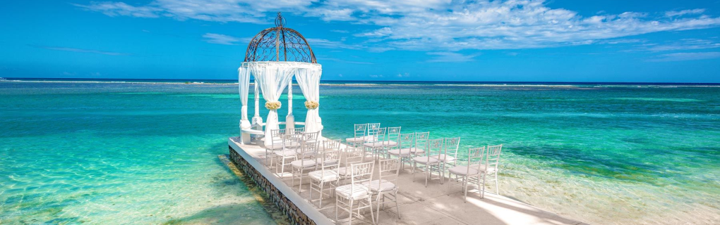 Sandals Royal Bahamian Wedding Guide