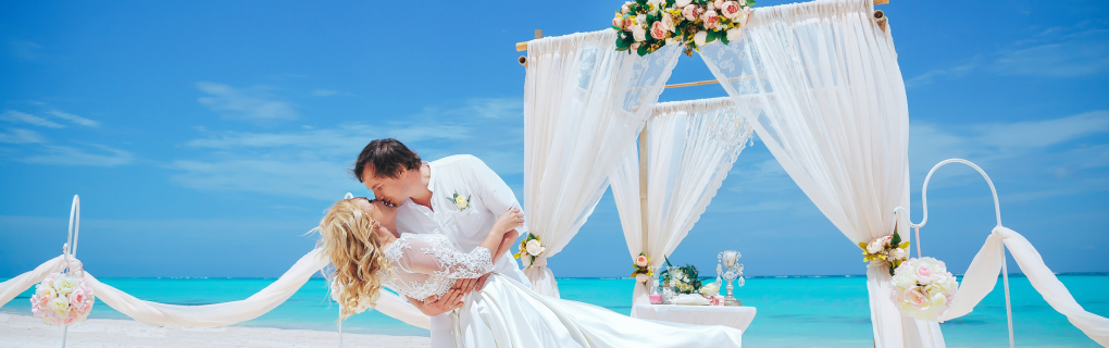 Top 11 reasons to have a destination wedding at an all-inclusive resort in Mexico, Caribbean, Central America or beyond 