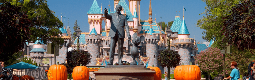 How to become a disney travel agent in California