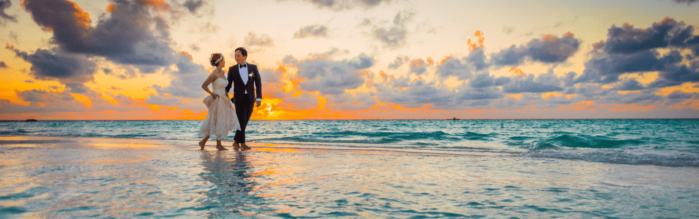 How to become a romance travel agent in North Dakota who specializes in destination weddings, honeymoons, anniversaries, vow renewals, elopments, and more 