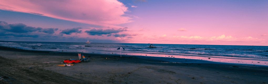 Why Louisiana is a great place to become a travel agent who specializes in Hawaii Louisiana work as a travel agent in Louisiana and sell trips to Hawaii. 