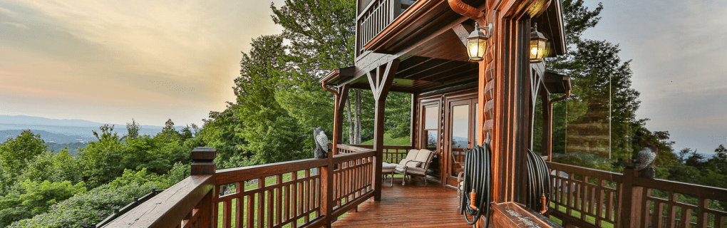 Why North Carolina is a great place to become a travel agent who specializes in Hawaii North Carolina work as a travel agent in North Carolina and sell trips to Hawaii. 
