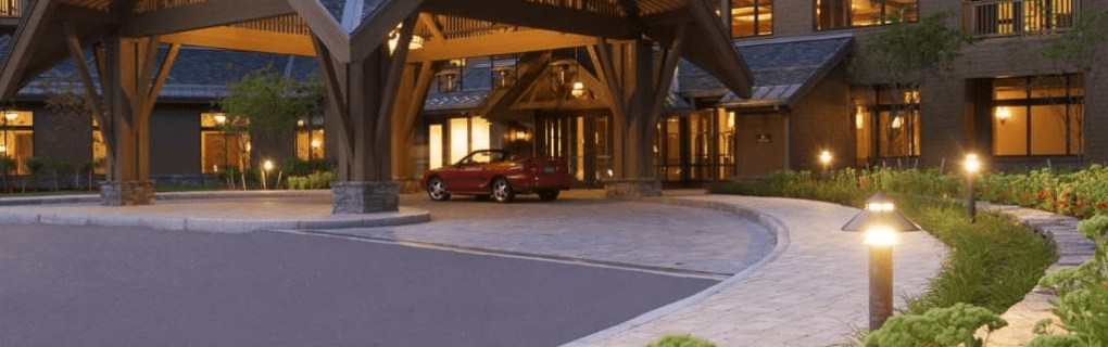Why Vermont is a great place to become a travel agent who specializes in Hawaii Vermont work as a travel agent in Vermont and sell trips to Hawaii. 