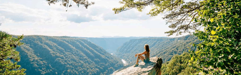 how to become a travel agent in West Virginia