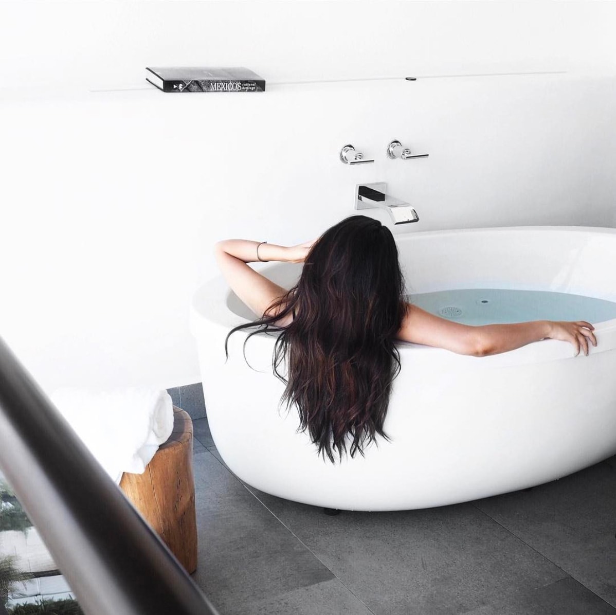 UNICO Alcoba balcony by @janicejoostemaa