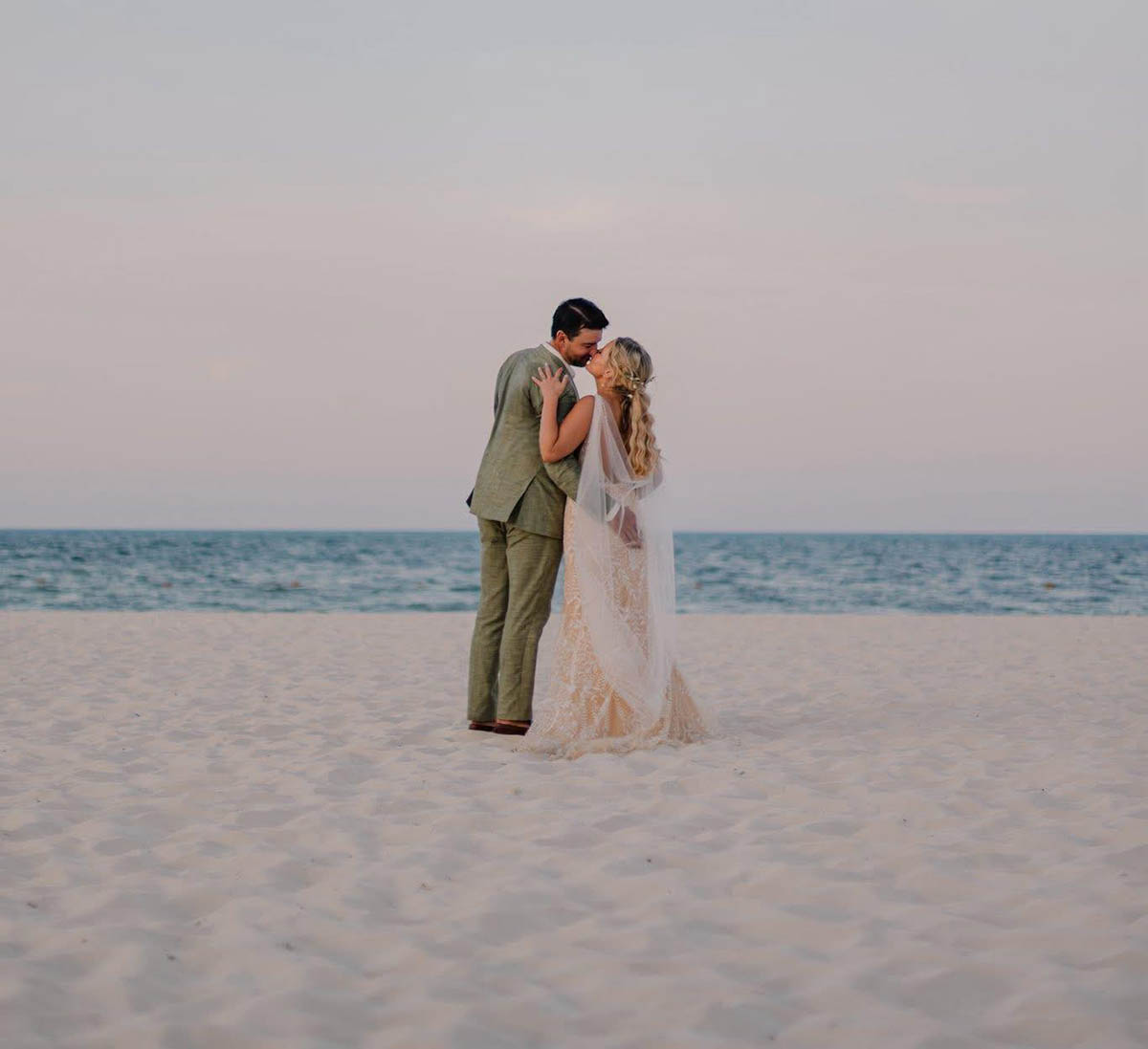 2026 destination wedding trends