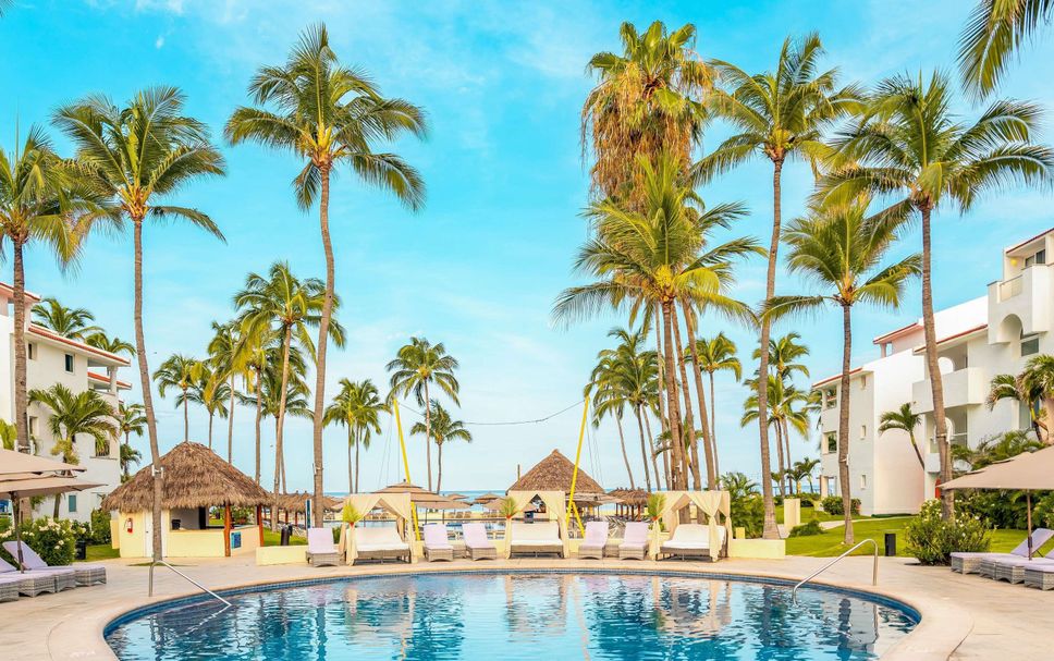 destination wedding travel agent