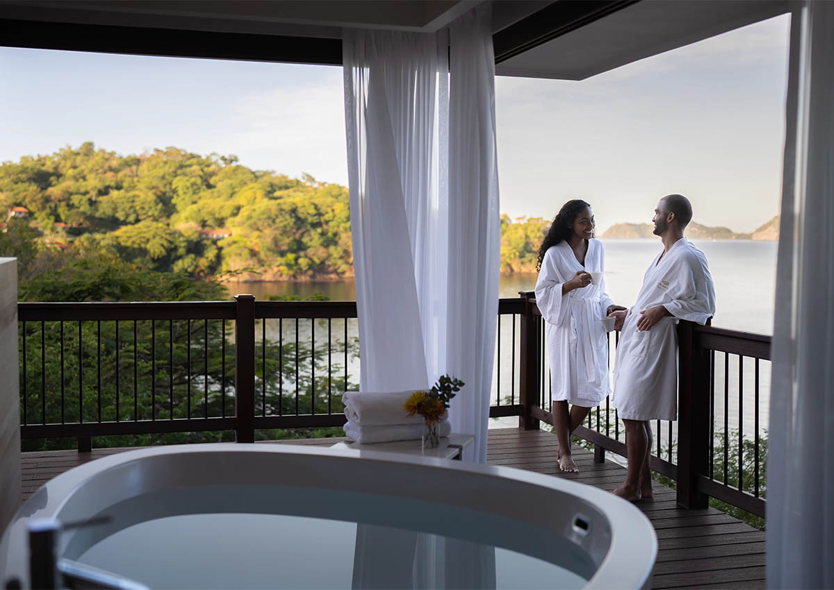 What Separates Struggling Travel Advisors from Industry CEOs