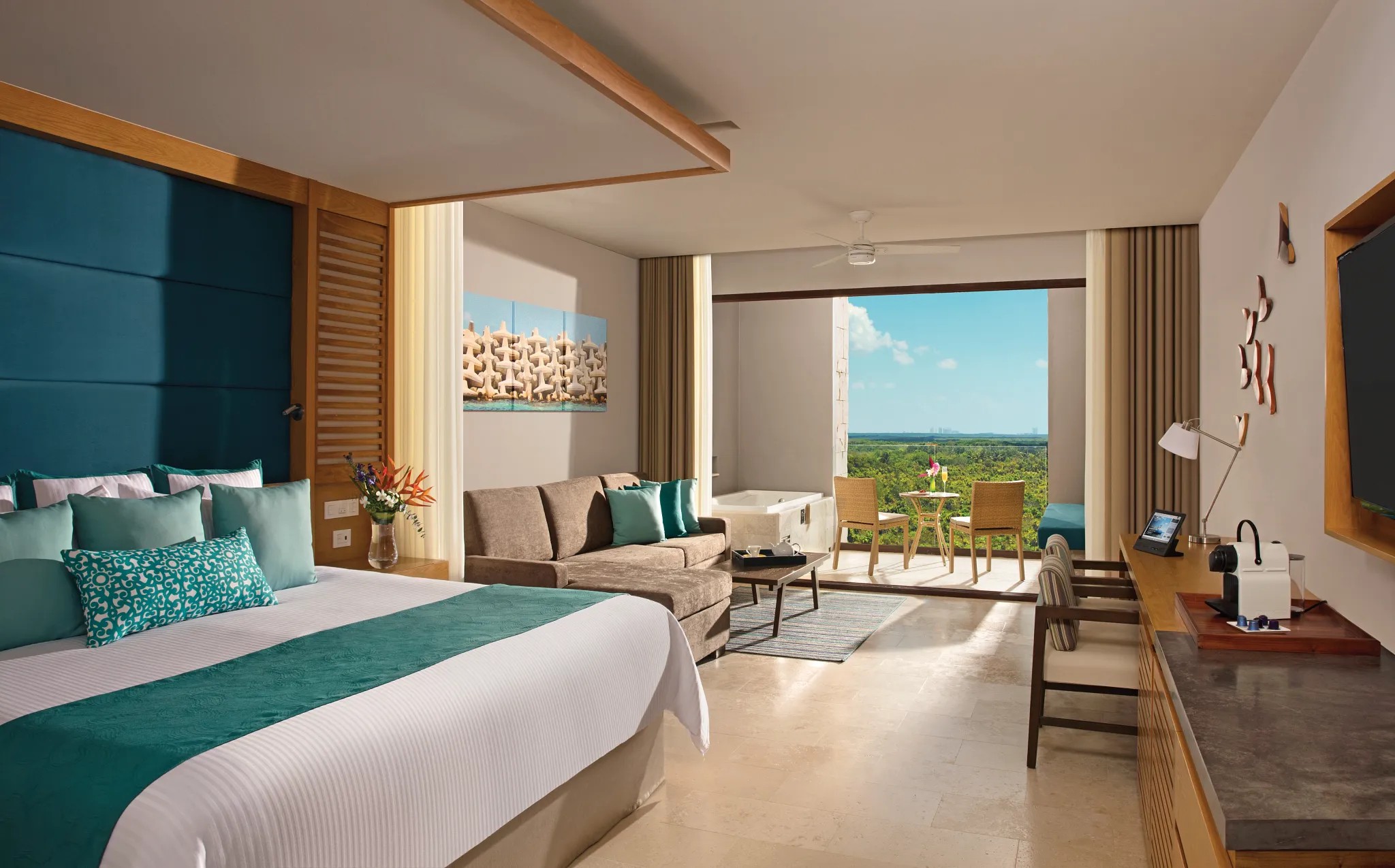 Junior Suite Tropical View King