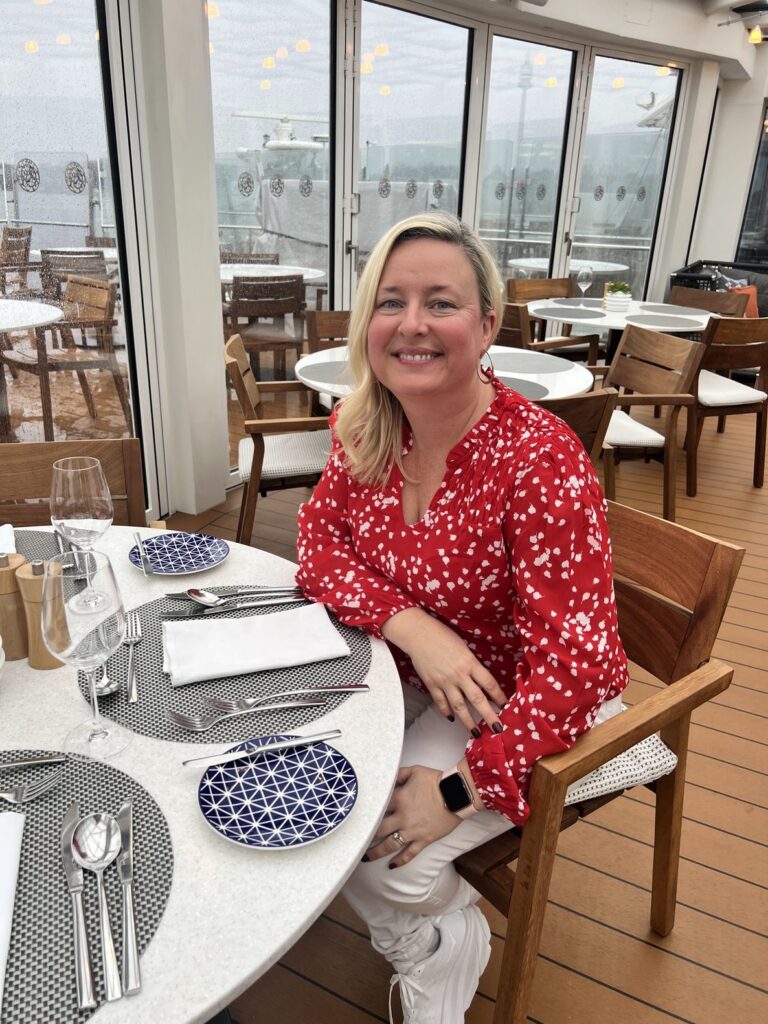 Guided Tour, River Cruise or Independent Travel: How to Choose for Your First Trip to Europe