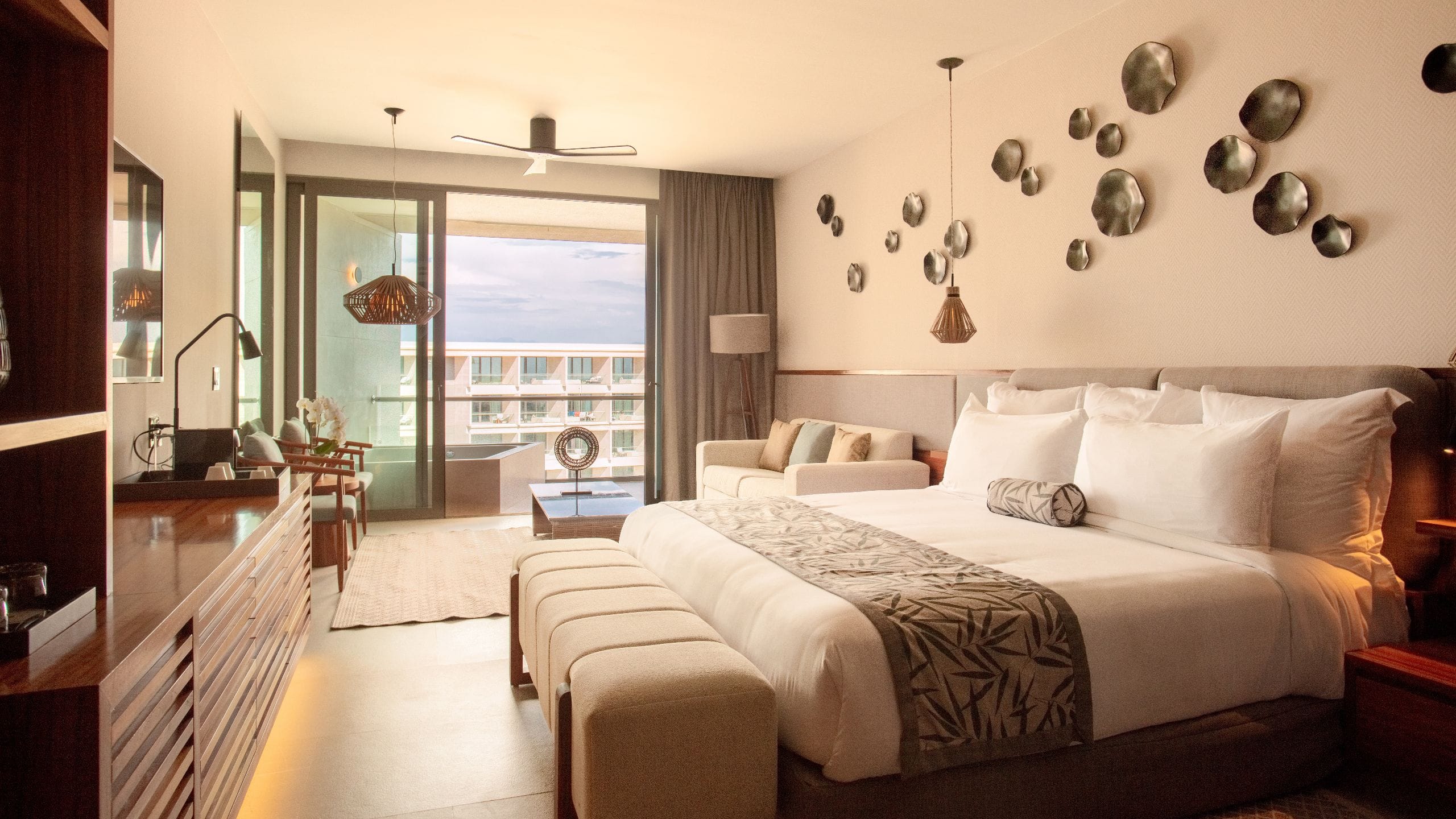 Junior Suite Tropical View King