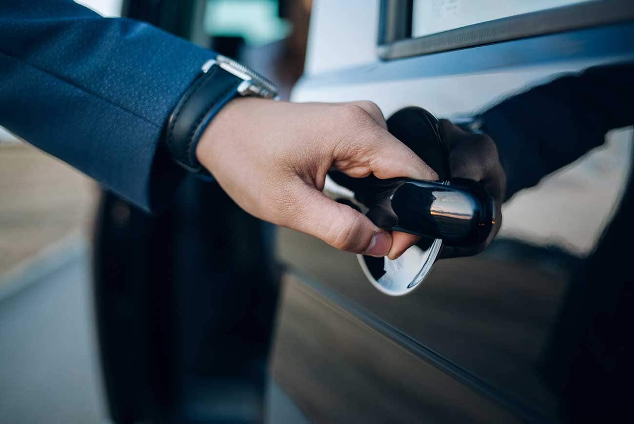 Chauffeured private luxury car transfer included with Seabourn premium suites