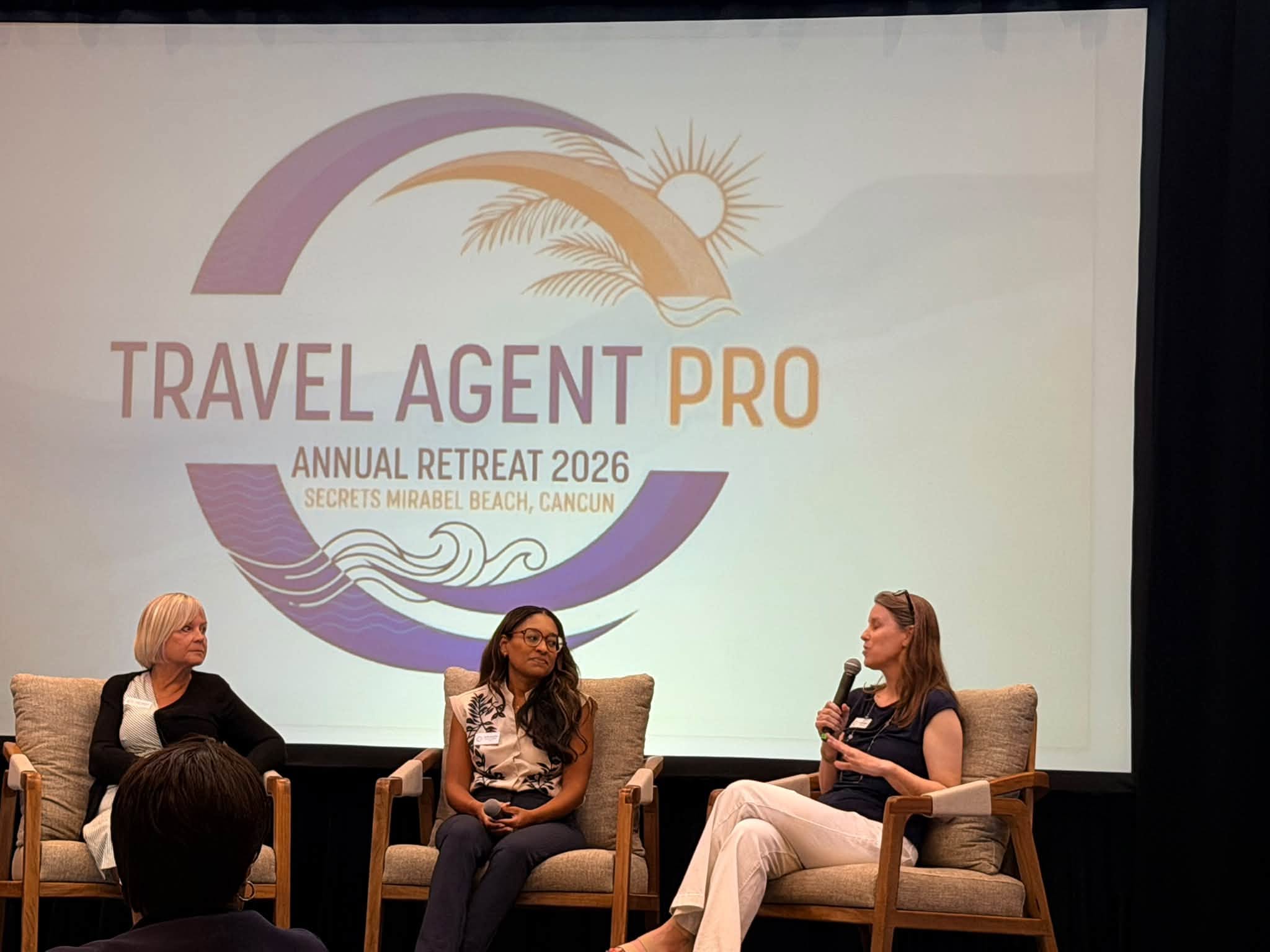 Vincent Vacations advisors sharing firsthand booking tactics during the success panel